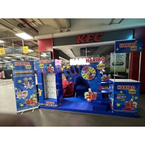 KỆ TRƯNG BÀY TẠI SHOP